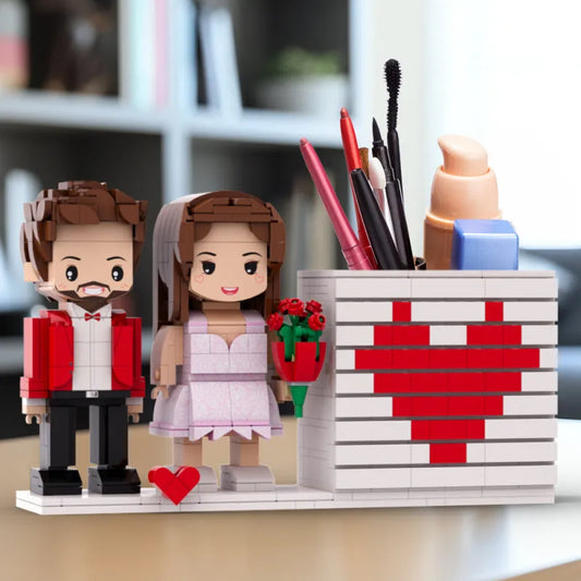 《Beyond Gifts: How Custom Brick Figurines Make Great Desk Buddies》